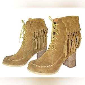 Sbicca Vintage Lace up Wagon Fringe Booties size 8.5 leather brown block heel